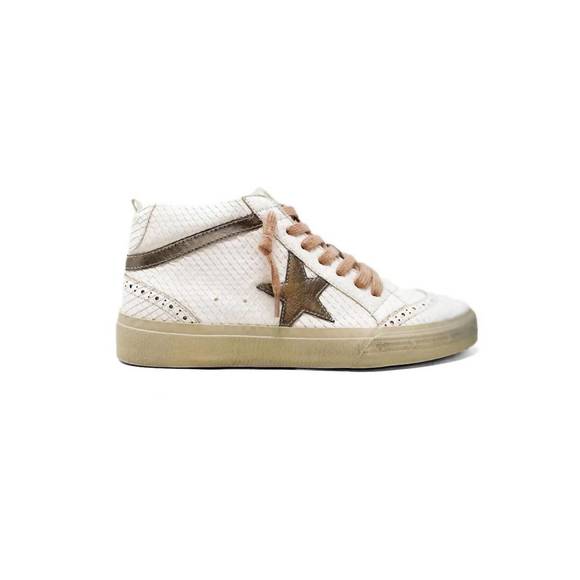 shu shop Size 8 Tan star Womens Sneaker